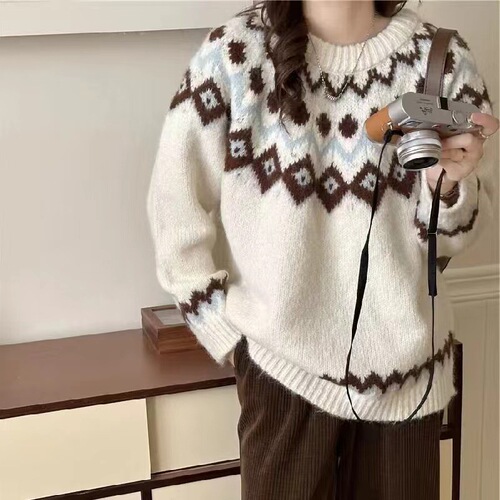 European and American autumn and winter hot women's sweaters, acrylic thick needle thick jacquard wool sweater