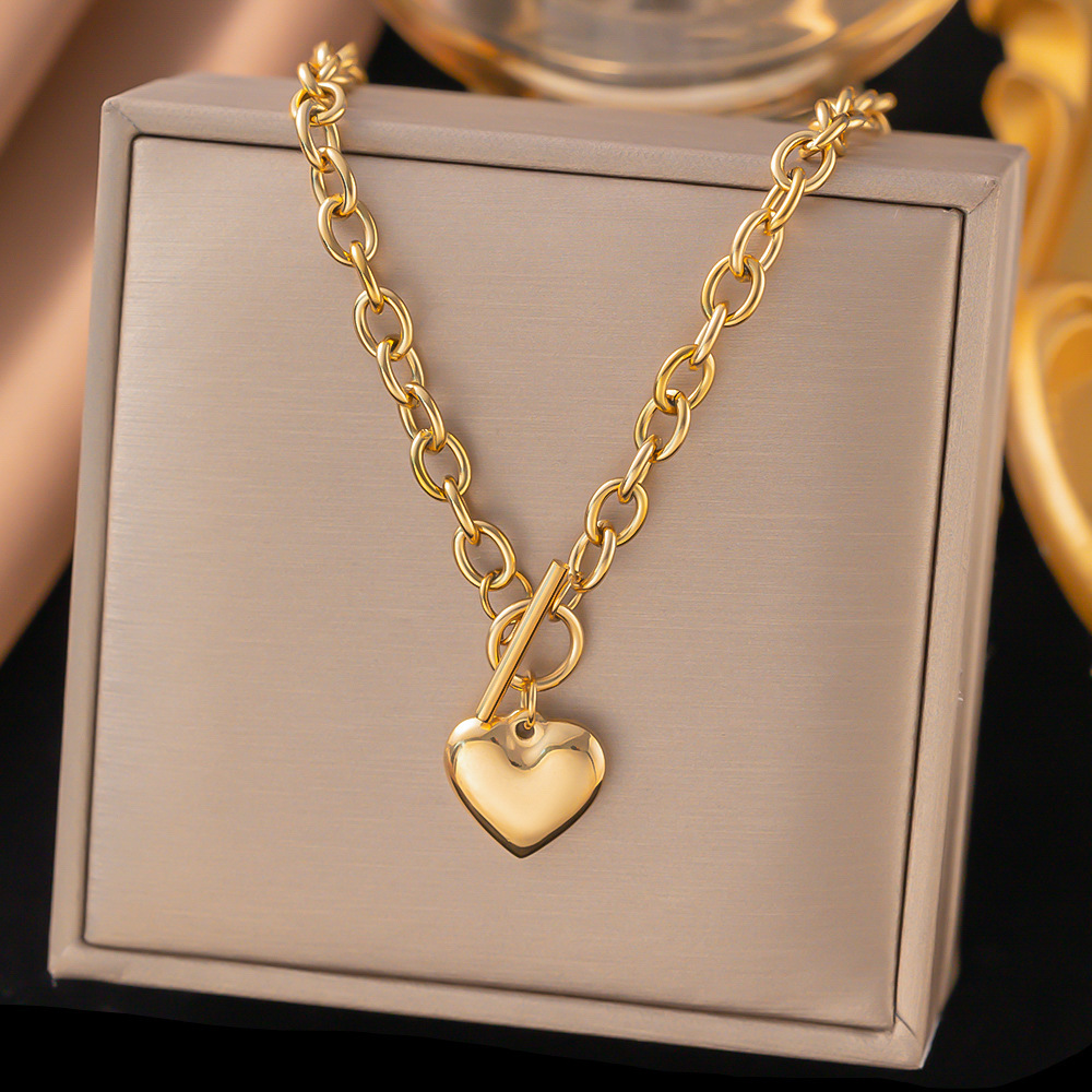 Women's Gender PVD Coated Real Gold Plated Geometric Heart Shape Titanium Steel Sweet Waterproof Non Tarnish Titanium Steel Pendant Necklace