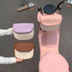 収納バッテリーカーバッグユニバーサルオートバイ電気自動車バッグフロントバッグ収納バッグ吊り下げ携帯電話充電器