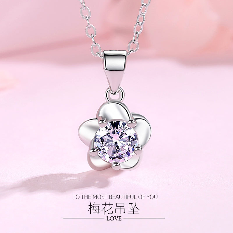 Collar de plata esterlina S925 flor de ciruelo colgante único al por mayor flor de estilo japonés y coreano femenino pequeño colgante fresco