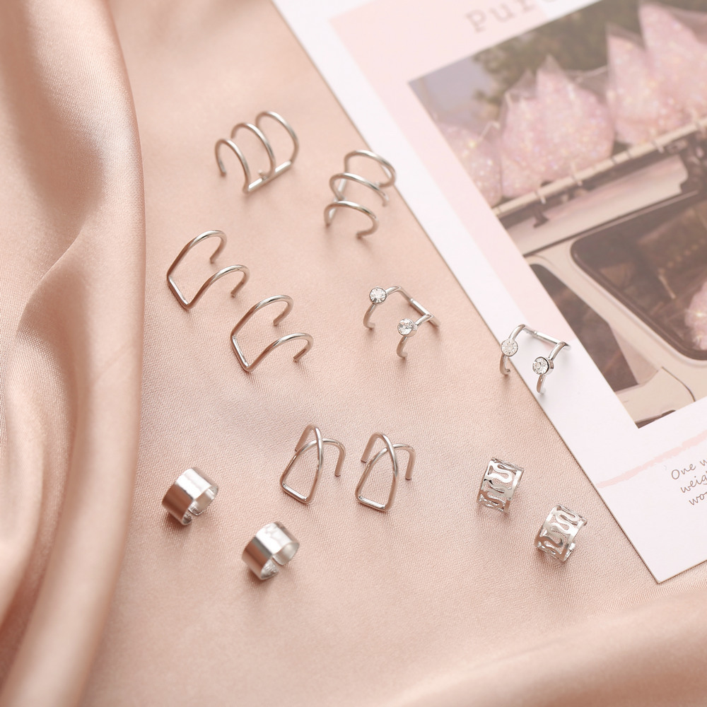 6g Weight Earrings Classification Housewarming, Anniversary, Business, Wedding, Travel, Birthday, Festival Occasion Alloy Material Women'S Gender Plating Design Exaggerated Style Simple Geometric Twisted Circle Ear Clip 12-piece Set Wholesale Nihaojewelry 6