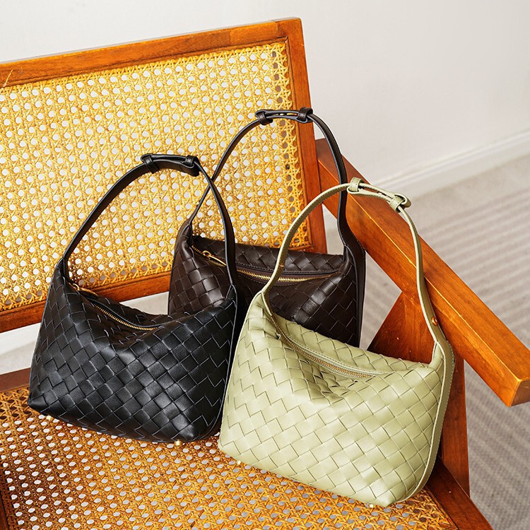 Bv Woven Bag High-End Lunch Box Bag Women's Bag Lunch Bag Armpit Bag 2024 New Popular Handbag