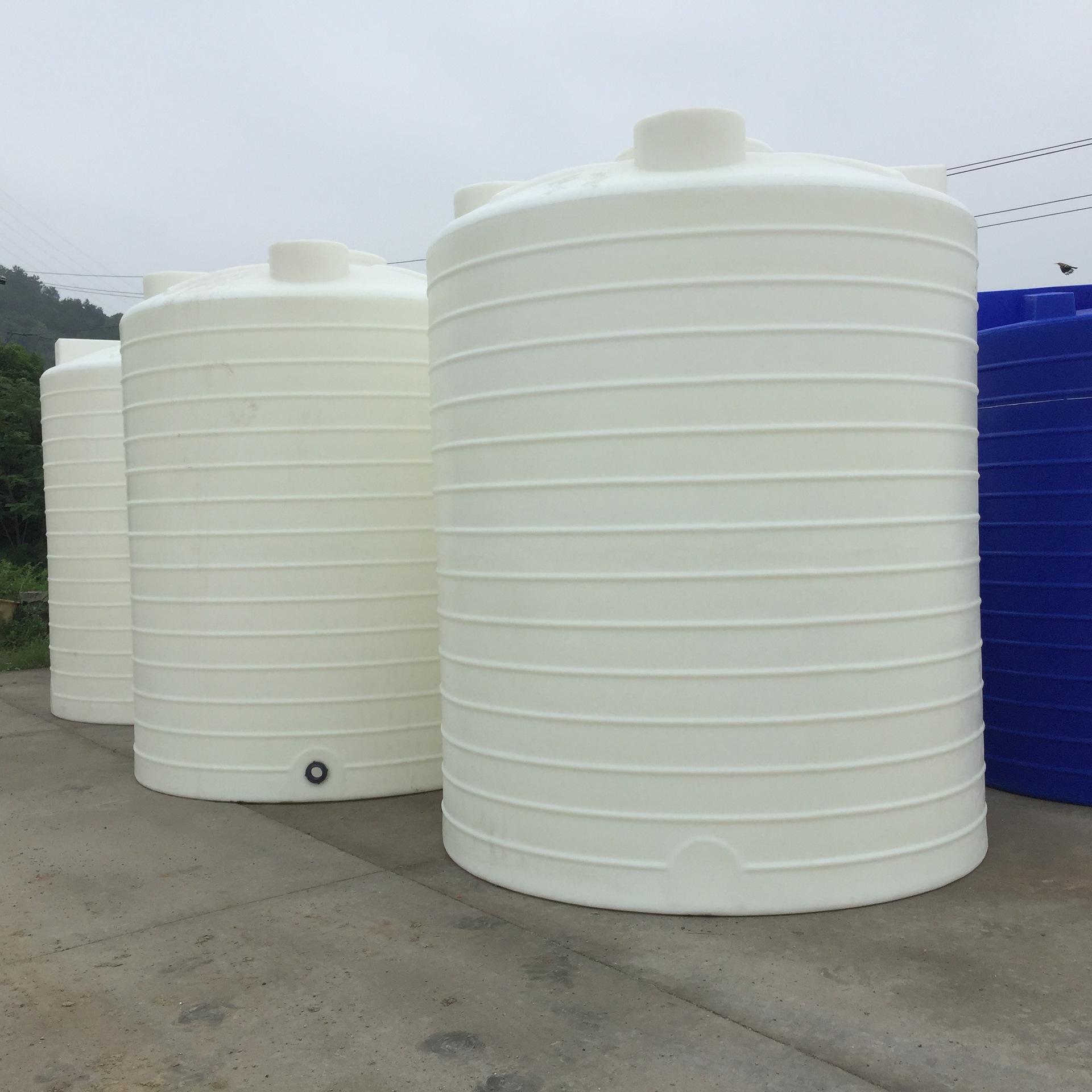 5吨饮用水塑料储罐 甲醇PE贮罐 聚乙烯酸洗罐