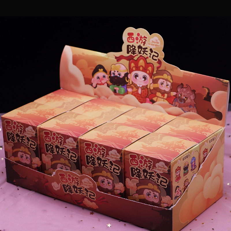 創意的で可愛い禅意小僧がブラインドケースを飾っています。|undefined