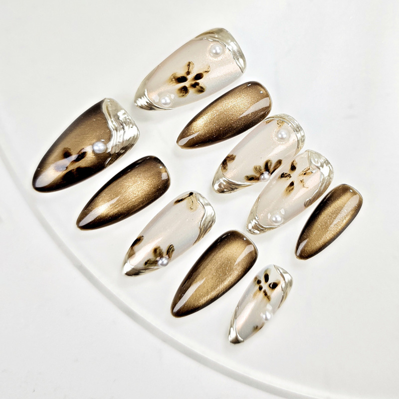 High-End Handmade Cat-Eye Nail Tips with Vintage Hand-Painted Gold Accents, Cross-Border Handmade Almond Nail Stickers High-End Handmade Cat-Eye Nail Tips with Vintage Hand-Painted Gold Accents, Cross-Border Handmade Almond Nail Stickers