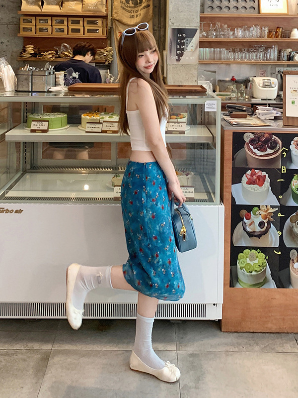 レトロブルー花柄シフォンストレートAラインスカートレディース夏甘いローウエスト油絵気質ヒップカバーミッドスカート|undefined