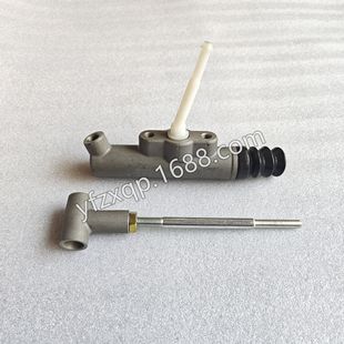 Applicable to Deutz engine clutch master cylinder brake master cylinder 30.2640.00 DEUTZ auto parts