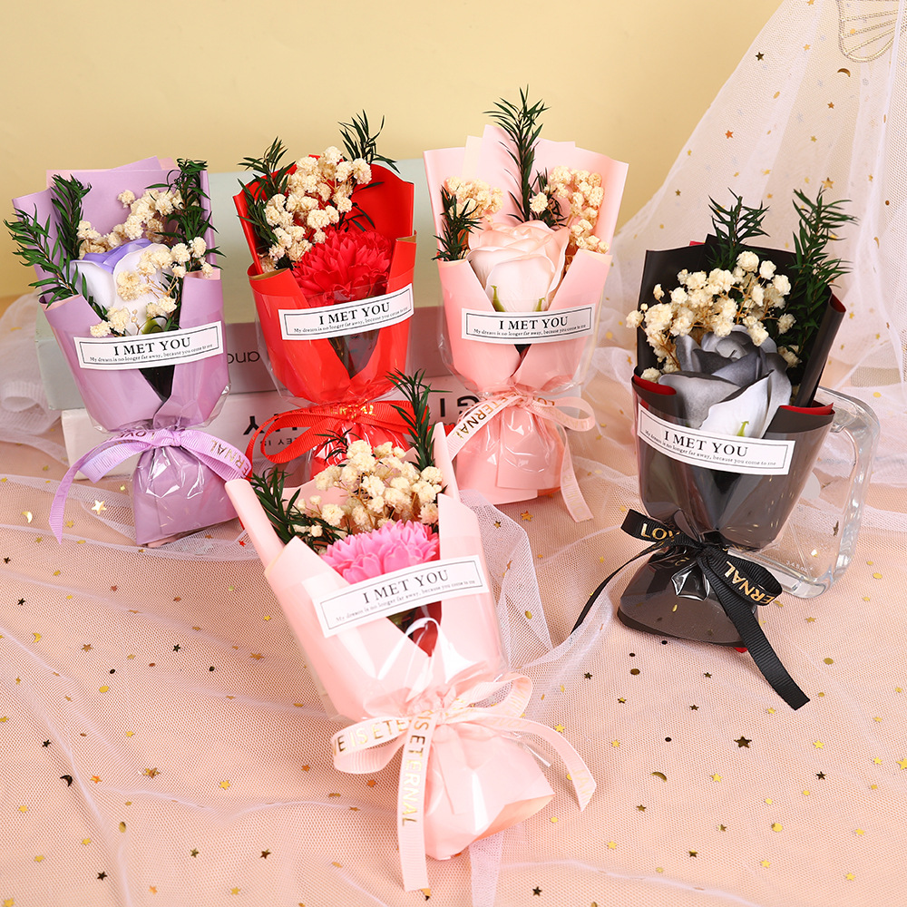 520 Día de San Valentín creativo estrella seca rosa flor de jabón mini ramo de flores exquisito regalo de acompañante al por mayor