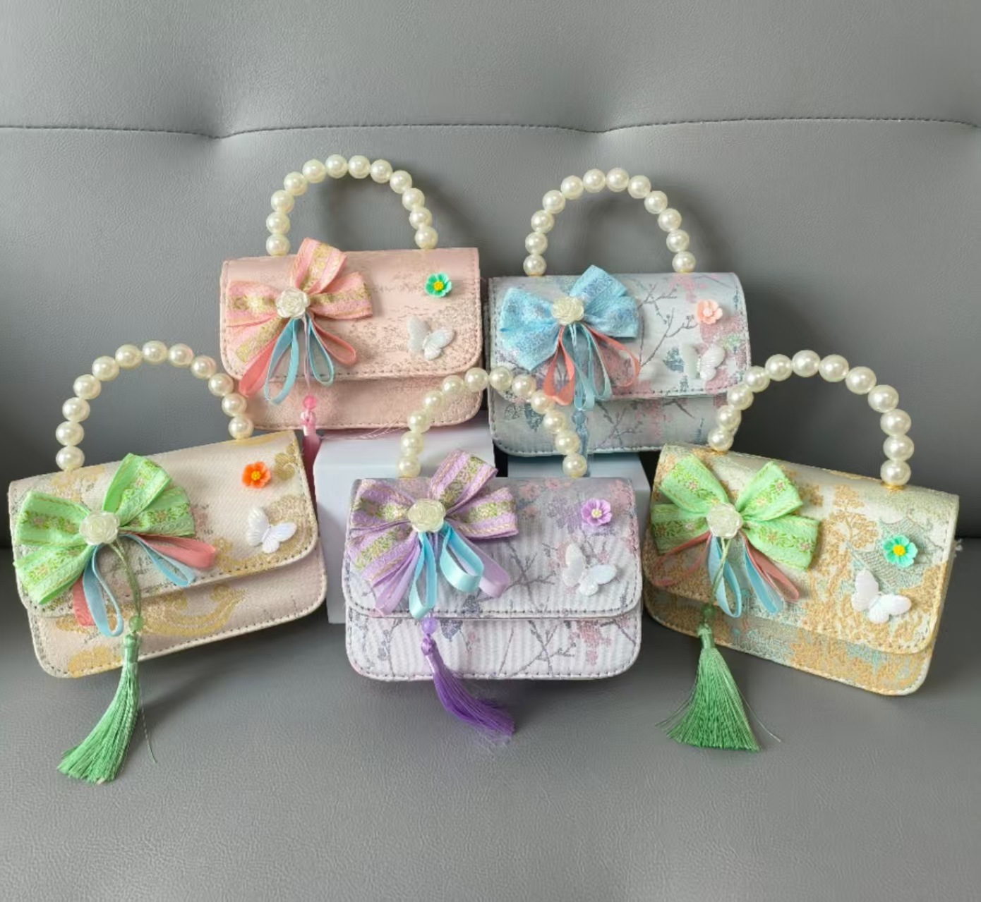 Bolso de mano de perla princesa, bolso de estilo chino, bolso de accesorios, arco, bolso de hombro, bolso cuadrado, bolso de Año Nuevo.