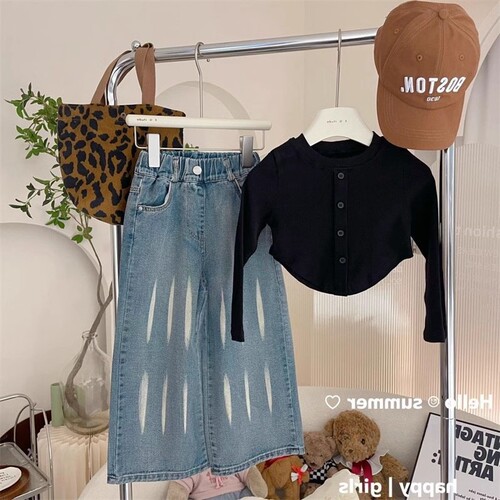 Children's Spring and Autumn New Jeans Set with Streetwear T-Shirt for Girls - Two-Piece Outfit for Girls