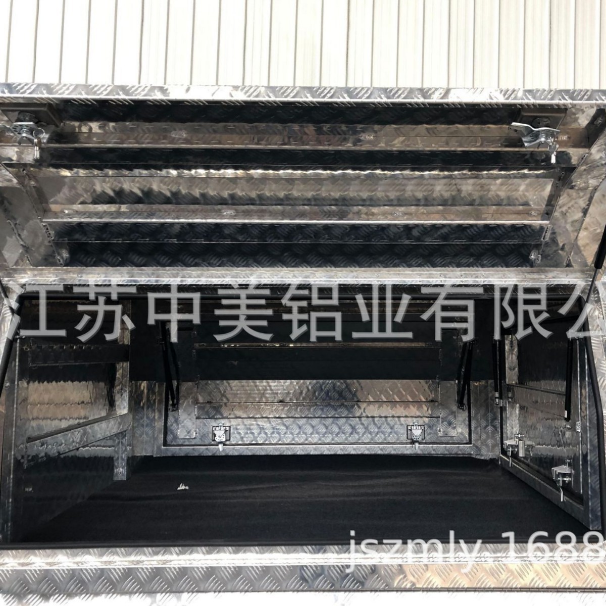 皮卡车、轮船、货车、汽车车载工具箱  用于五金物料盛放