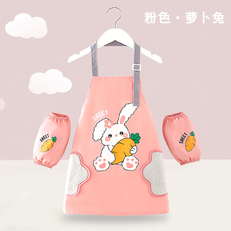子供の絵のエプロンは袖の防水のカバーの服の幼稚園の美術の絵画を持っています。|undefined
