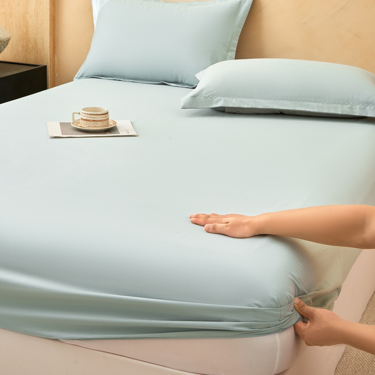 Otoño y invierno nuevo 100% algodón puro algodón grueso molido mono cama sombrilla de color sólido sugerido cubierta de cubierta de cama de tres piezas