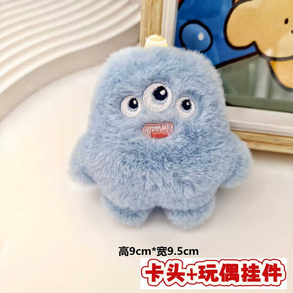 Muñecos de peluche de dibujos animados con embalaje en tarjeta, bolsas transparentes, colgantes de muñecos de alto valor para lanzar en bodas, varios estilos disponibles para venta al por mayor. image 177