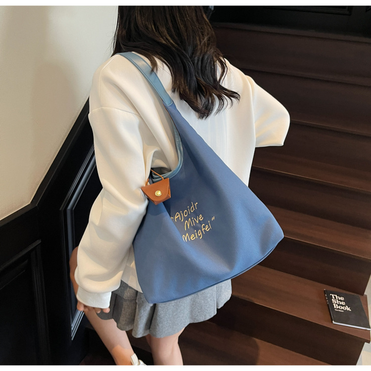 Tote Bag Women 2025 large-capacity fashionable casual women's bag, simple and versatile women's single-shoulder bag, travel handbag undefined