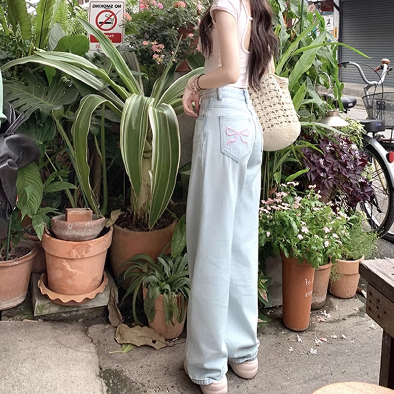 Blue Jeans Image 3