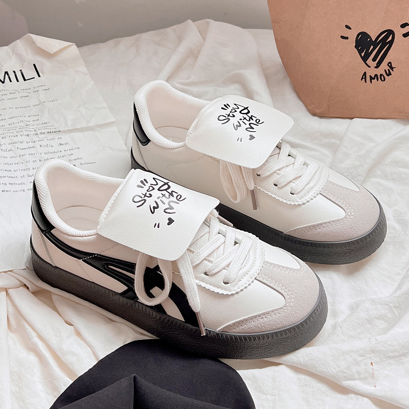 Nicho Zhong casual zapatos de entrenamiento alemán para mujeres verano y otoño 2025 nuevos zapatos de mujer con suela plana universal zapatos deportivos retro antideslizantes para mujeres