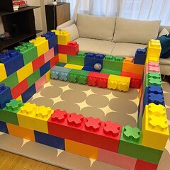 子供のeppの泡の積み木の楽園の超巨大な城の室内は組み立てて壁の子供の遊園地のいたずらな堡を断ち切ります。