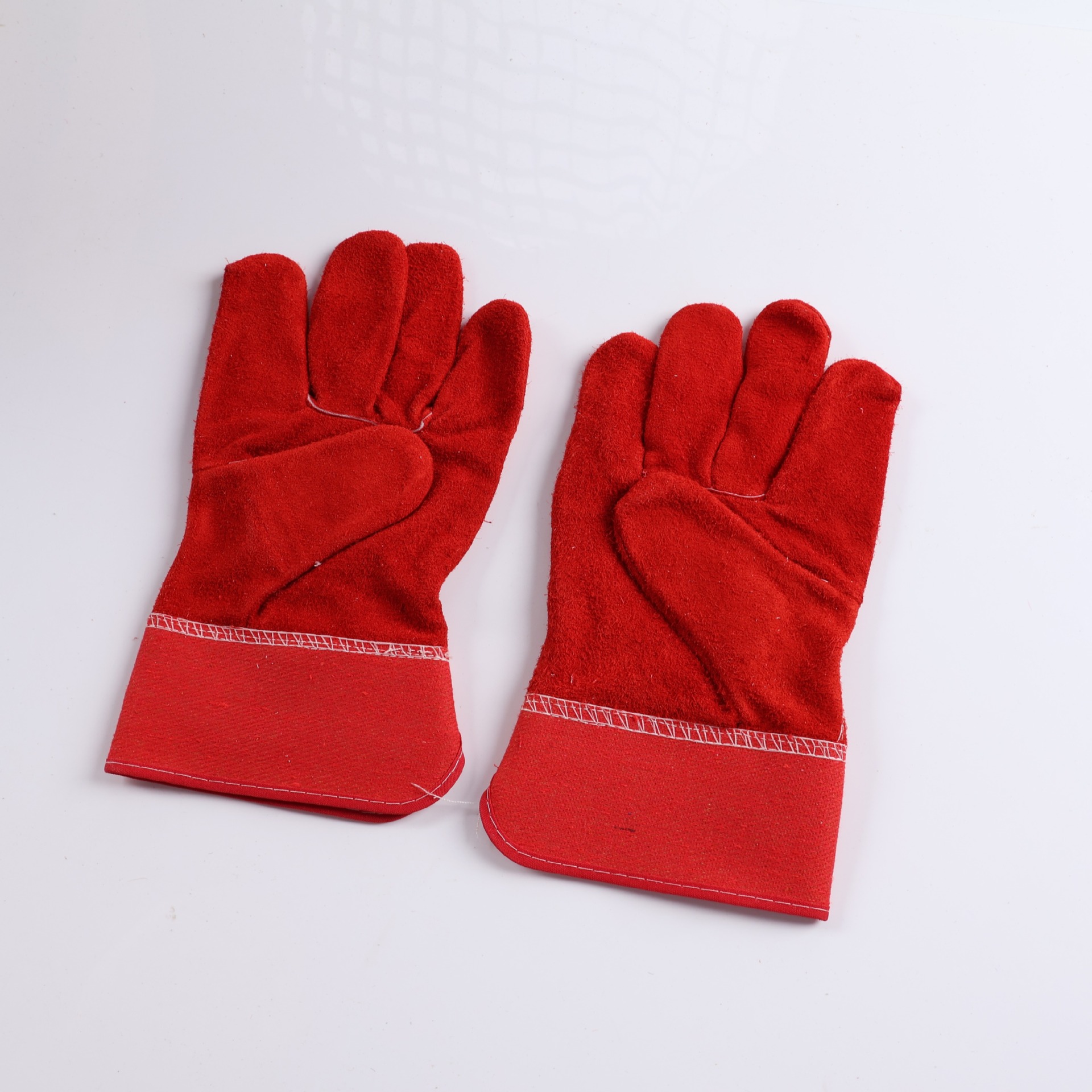 加厚双层牛皮电焊手套耐磨耐高温劳保焊接工作手套焊工皮手套