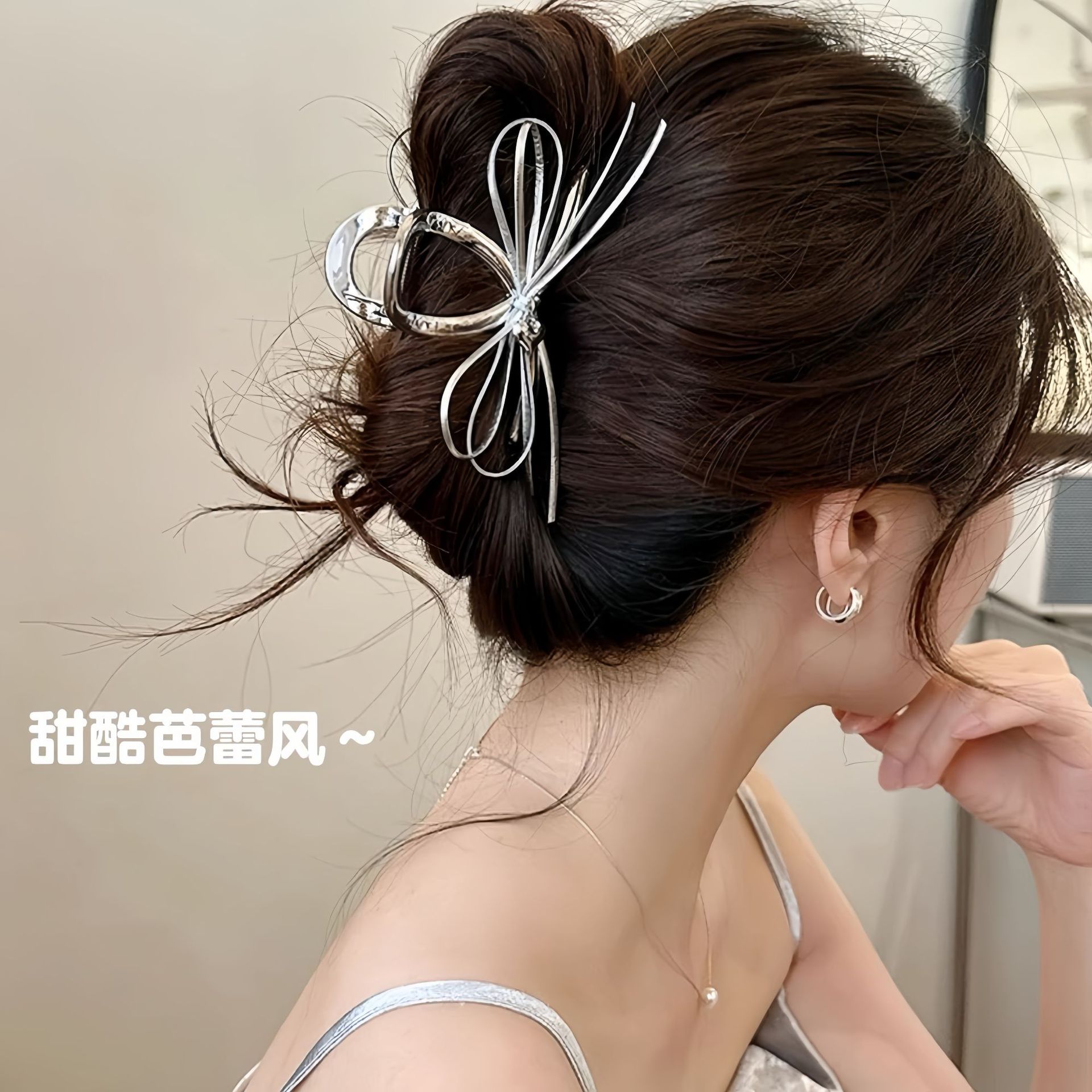 Designed Silver Bow Heart Pendant Clip for Women 2025 New High-End Hairpin Shark Clip Hair Accessories