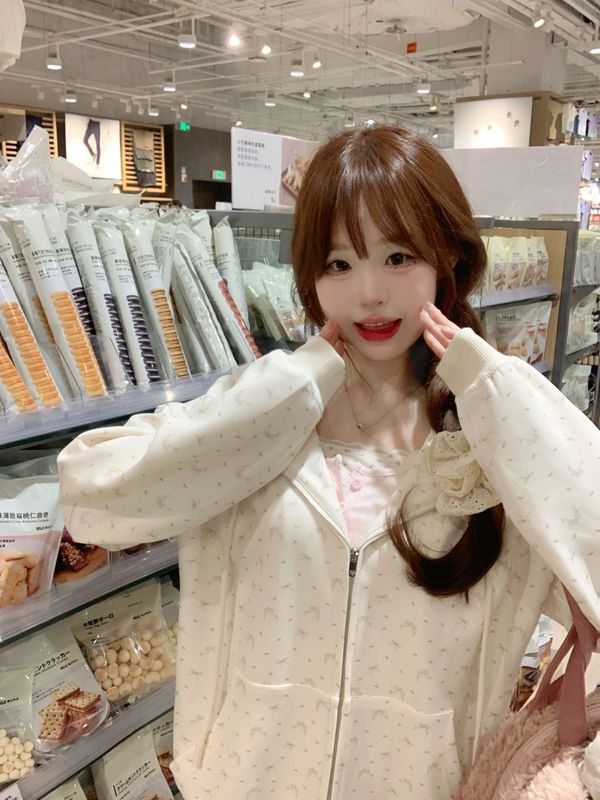 蝴蝶结碎花连帽卫衣外套女春秋2025新款韩系长袖拉链开衫上衣早秋|undefined