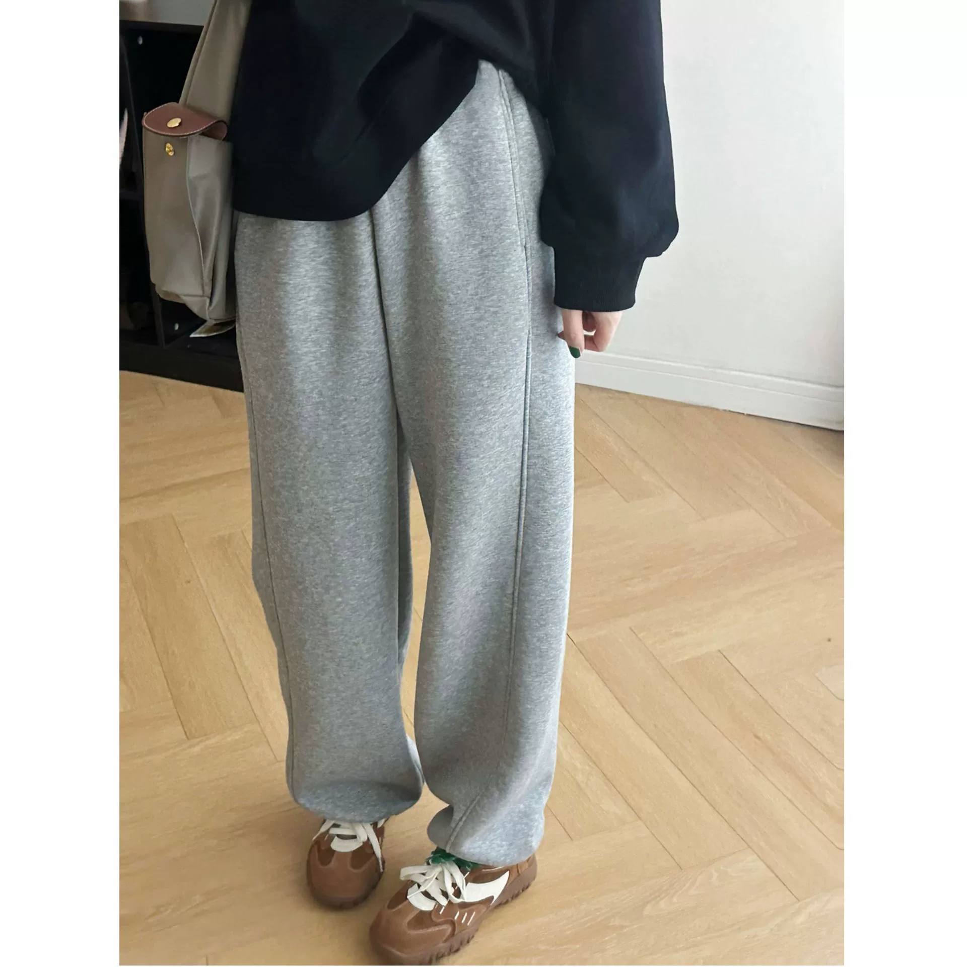 Беременные шнурки эластические прямые шнуры для беременных осенью и зимой толстые и бархатные свободные тонкие повседневные брюки пучки брюки для ног