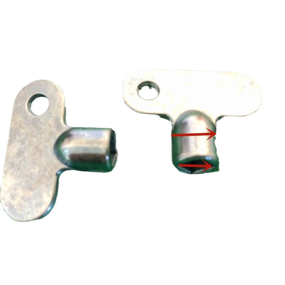 Interruptor del radiador dentro del radiador de cuatro esquinas interruptor especial herramienta de escape viento llave de metal de plástico