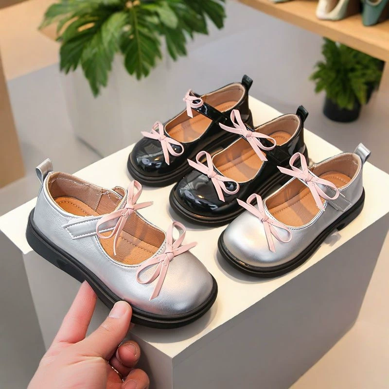 Принцесс обувь для девочек кожаная обувь 2025 новая детская обувь весна-осень серебряная маленькая девочка Лолита детская обувь лето