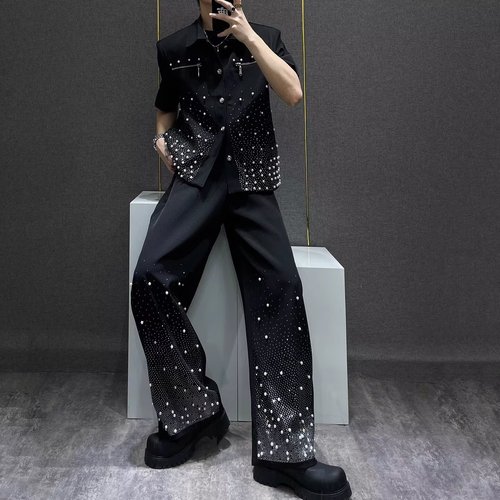 Men's High-End Embroidered Crystal Short Blazer with Padded Shoulder - Trendy and Unique Fall  Outerwear