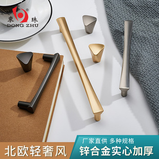 �\�Ͻ����� ��ɫ�p��Ь�����ǳ��С���� �S���������T���İ���