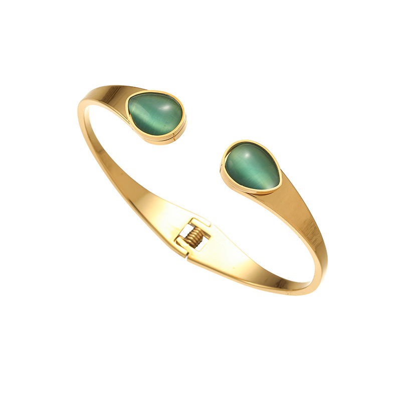 Women's Gender Vacation Simple Style Solid Color Titanium Steel Cat's Eye Stone Bangle In Bulk