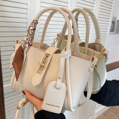 Ladies Handbags 2022 New Model 2023 Crossbody Bag Versatile Shopping Bag with High-end Style Shoulder and Hand-carry Bucket Bag