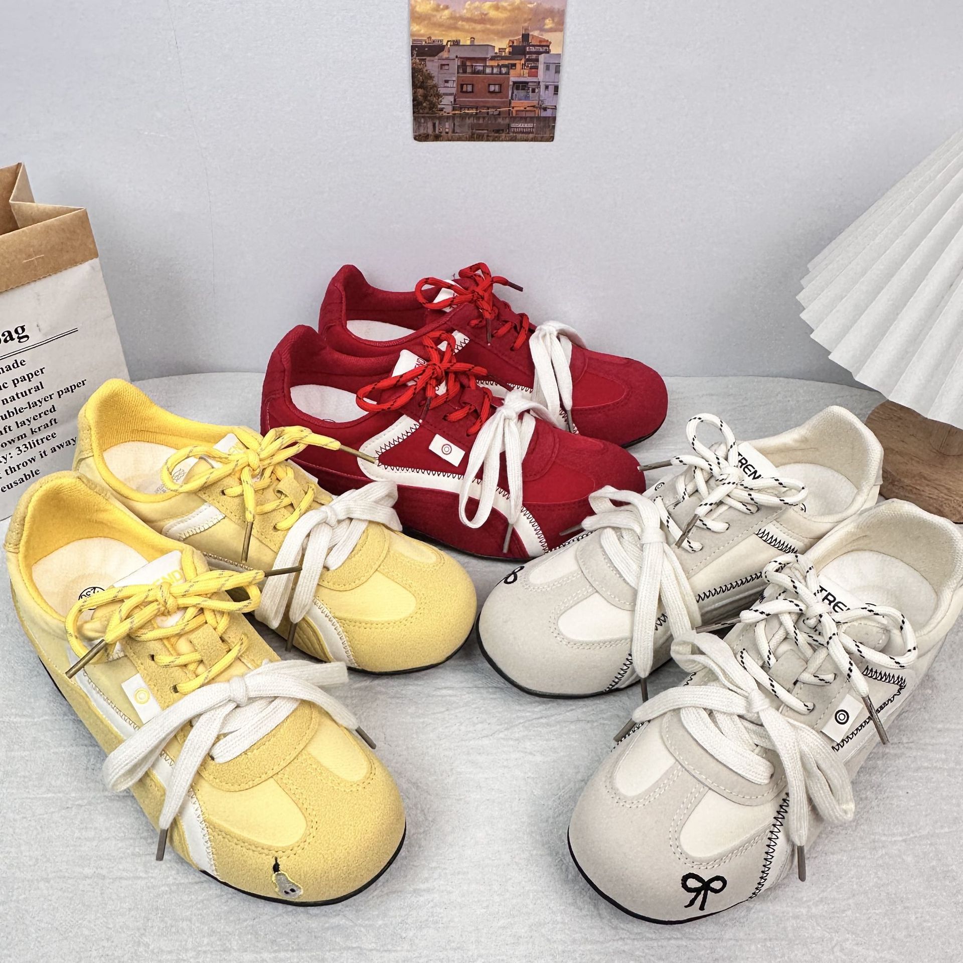 A9914 zapatos de mujer de entrenamiento alemán 2025 nuevos zapatos casuales deportivos de todo fósforo de primavera zapatos de carreras retro zapatos Forrest Gump de suela suave