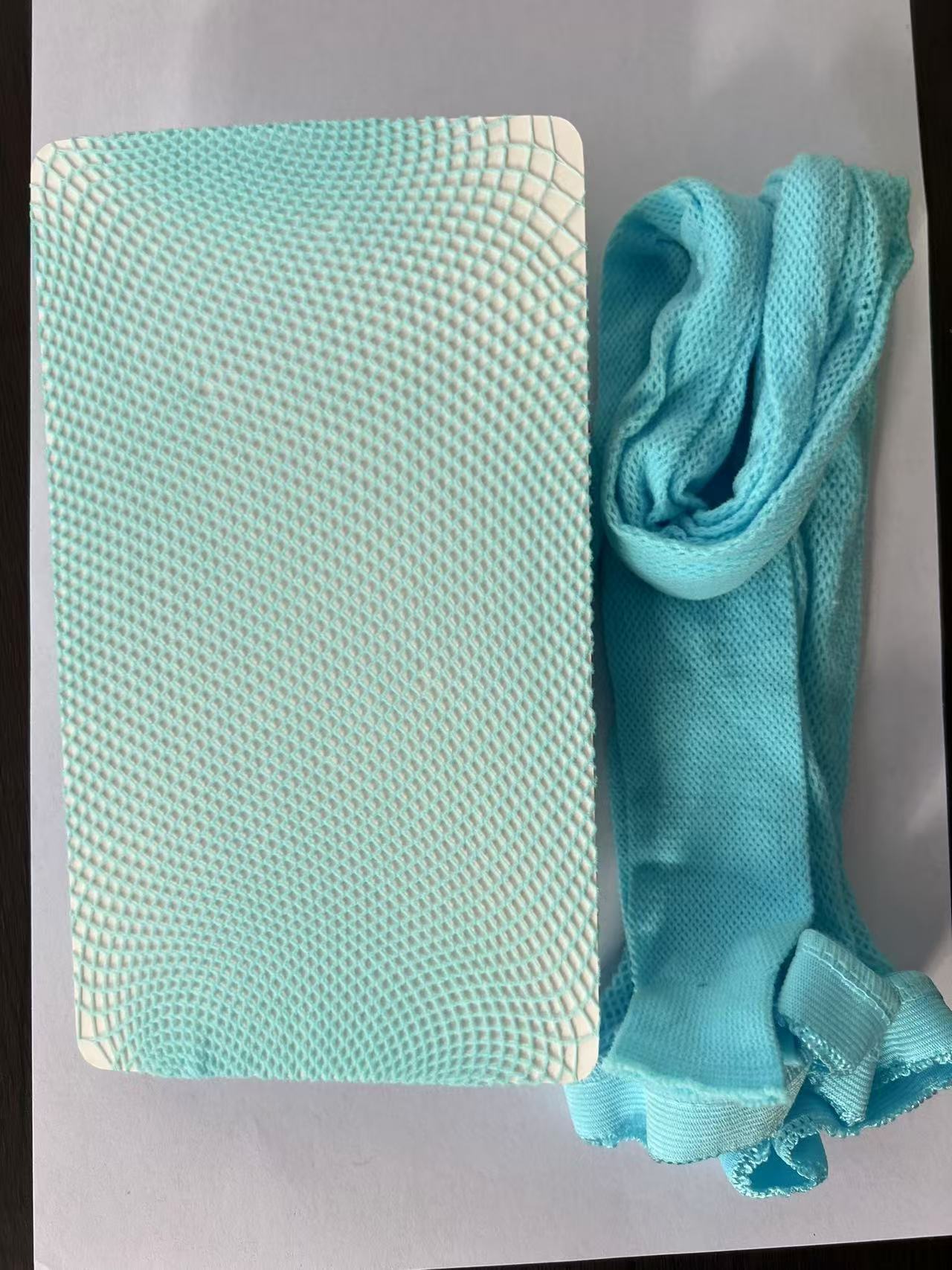 스팟 파인 메쉬 블루