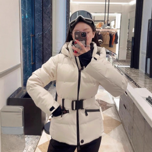 2025�ﶬm���Z�q����Tolima�ʘ˻�ѩϵ��ϵ���Bñ��������q��Ů