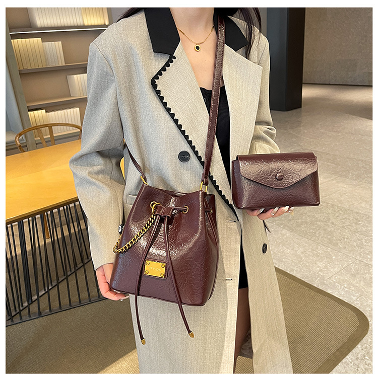 792g Weight Polyester Lining Material Sewing Thread Fashion Element String Closure Type Single Shoulder Strap Strap Type Bucket Bag Bags Type Casual, Street, Shopping Occasion Pu Leather Material Solid Color Pattern All Seasons Season Women's Gender Streetwear Style Bucket Shape Medium Size Women's Medium Pu Leather Solid Color Streetwear Sewing Thread Bucket String Bucket Bag 3