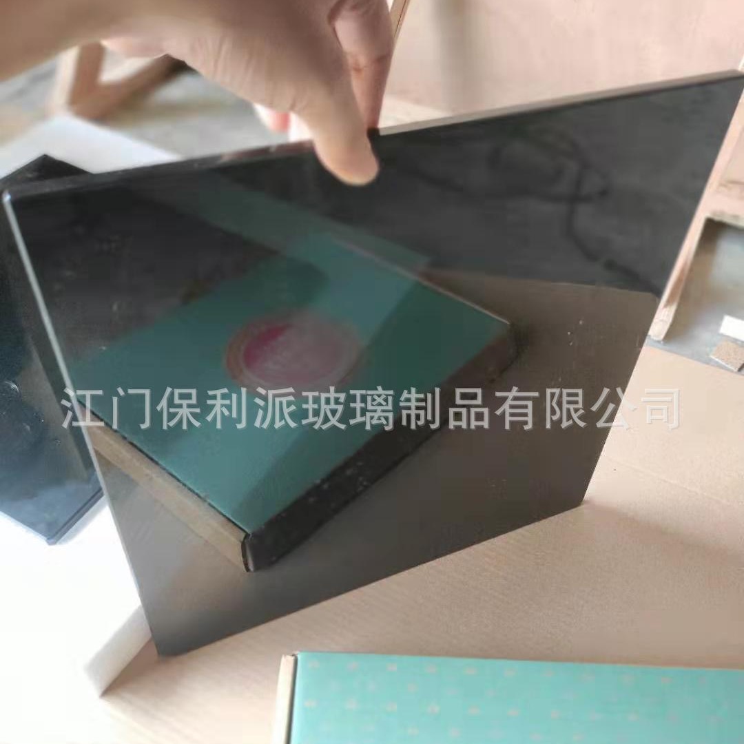 广东厂家供应优质 8mm黑色玻璃 灰色玻璃 定 制黑色钢化玻璃