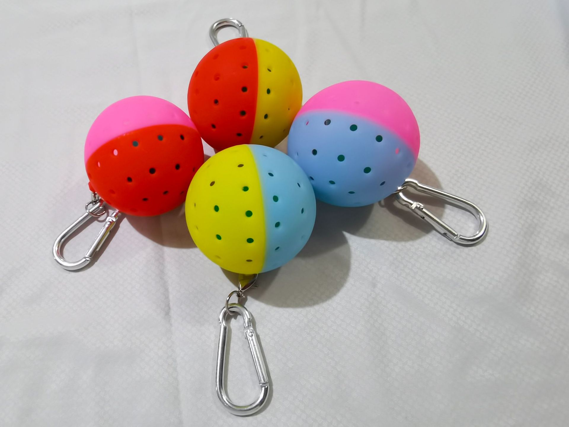 双色硅胶啸叫球钥匙扣