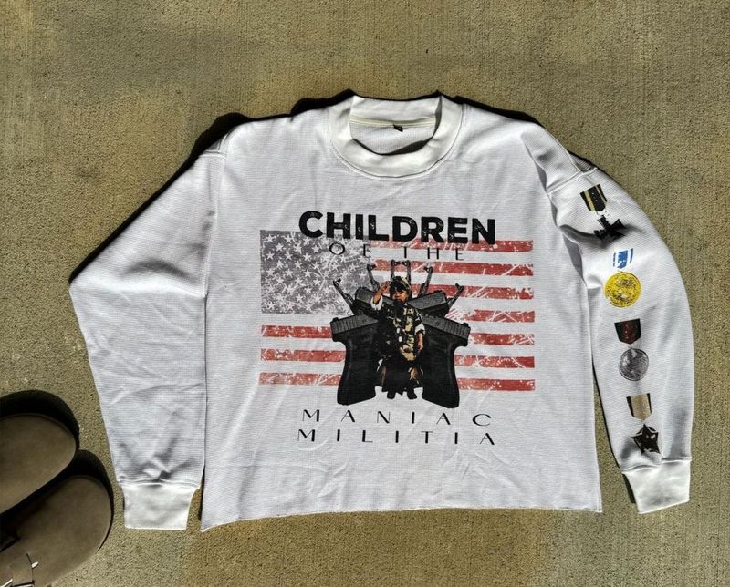 クロスボーダー2025新型流行偽2枚ワイドパンツプリントシリーズ青少年カップル丸襟tシャツ卸売り|undefined