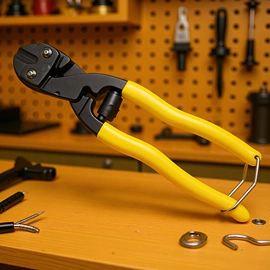 钢丝钳;活扳手;其他钳类工具