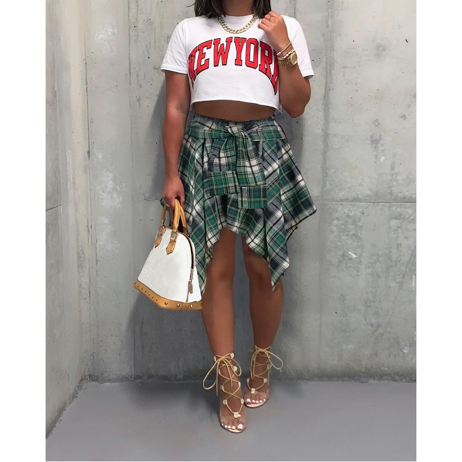 6556 白绿色格模特图4.jpg