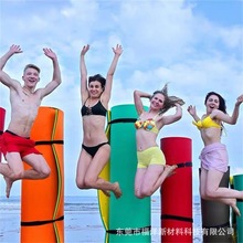 厂家XPE水上浮毯漂浮垫户外综艺同款娱乐双色嬉戏魔毯浮床冲浪板