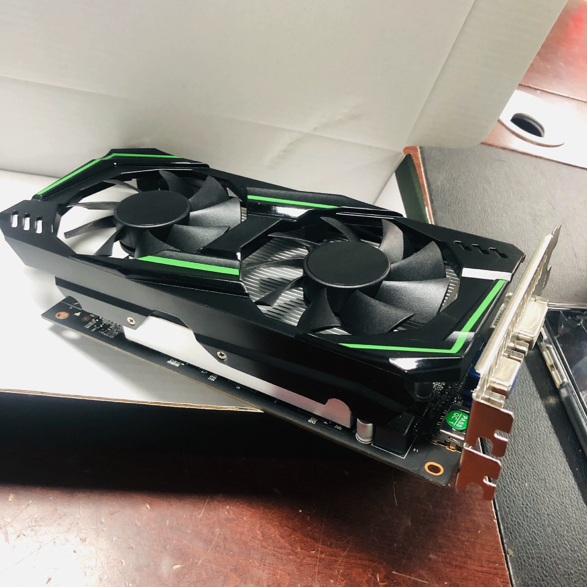 Видеокарта NVIDIA GTX1050Ti (зарубежная версия), 4 ГБ, PCI-E, DVI+VGA+HDMI