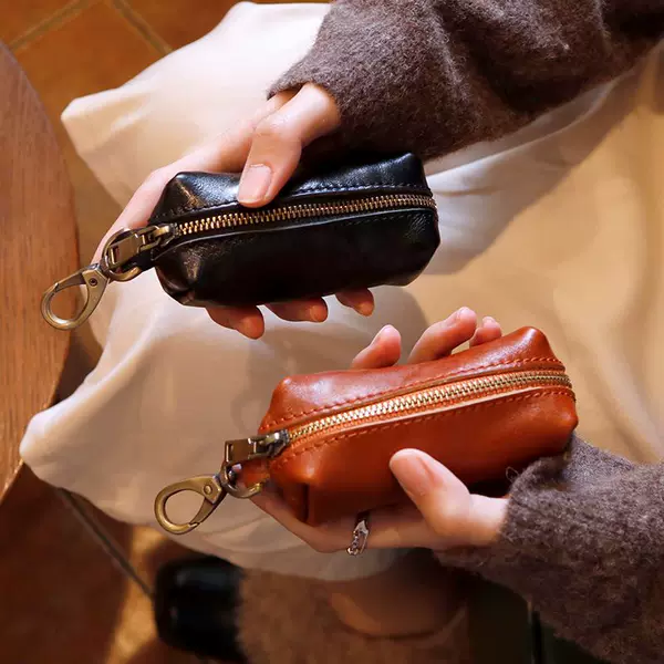 First-Layer Vegetable-Tanned Leather Key Pouch, Multifunctional Genuine Leather Small Bag, Vintage Waist-Hanging Car Zipper Key Holder, Coin Purse