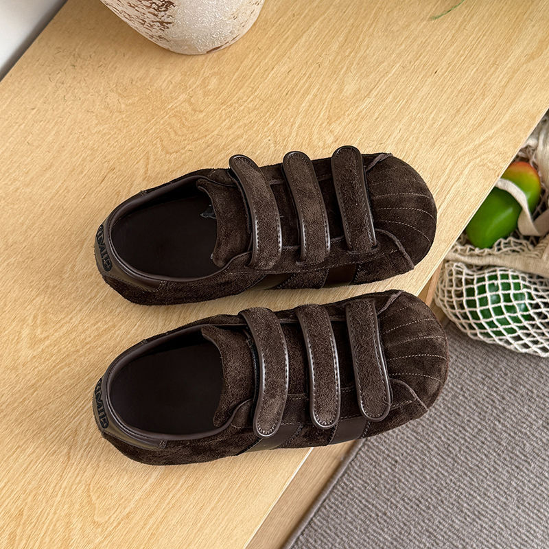 Retro Velcro en la altura de los zapatos de entrenamiento de cabeza grande, feos y lindos, 2025 primavera y otoño nuevos zapatos casuales de moda para mujeres