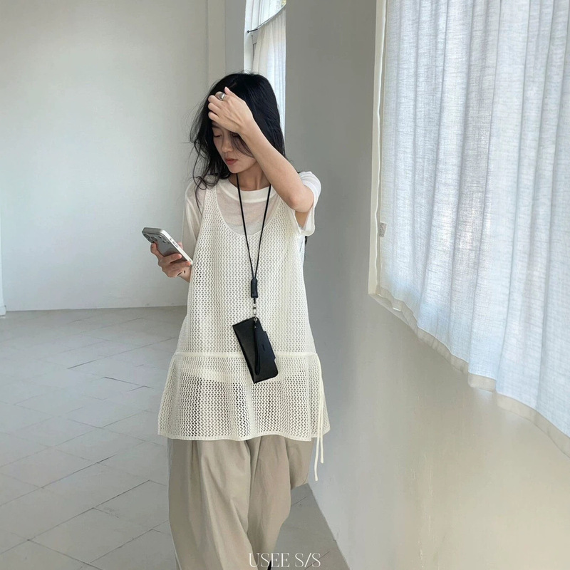 Hollow-Out Waist-Cinching Layered Camisole for Women, 2026 Summer New Slim-Fit Top, Korean Style Women's Backless Design
