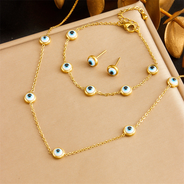Fashionable retro turquoise accessories