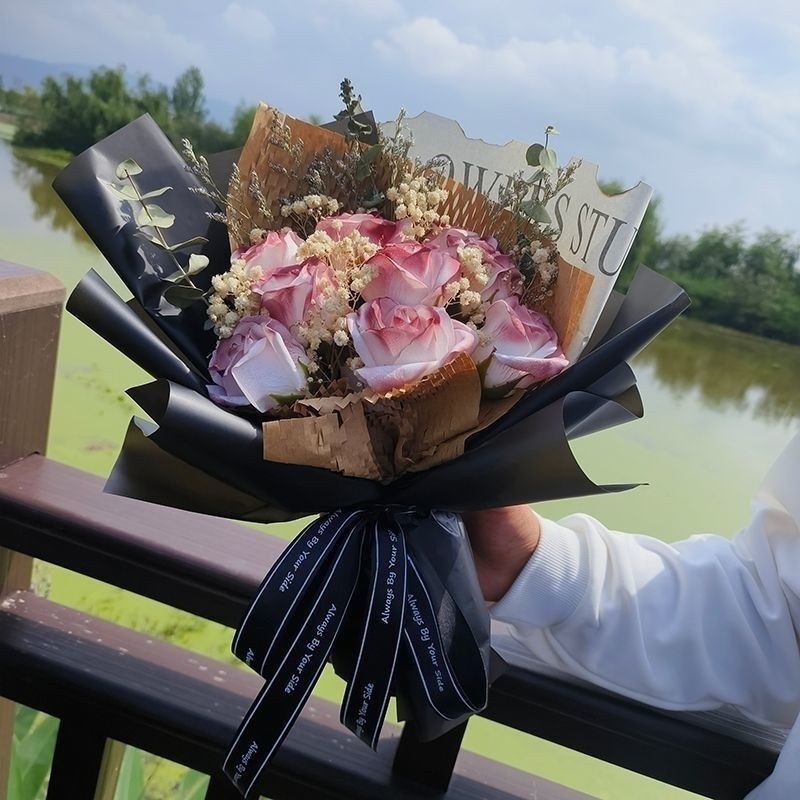 레트로 레드 - 크리에이티브 부케 + 선물가방 + 가벼운 끈 + [핫 추천]