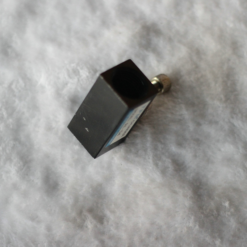 RE�������Ʒ� RE-01 02 03 04 �����������ٵ�ѹ������ �������