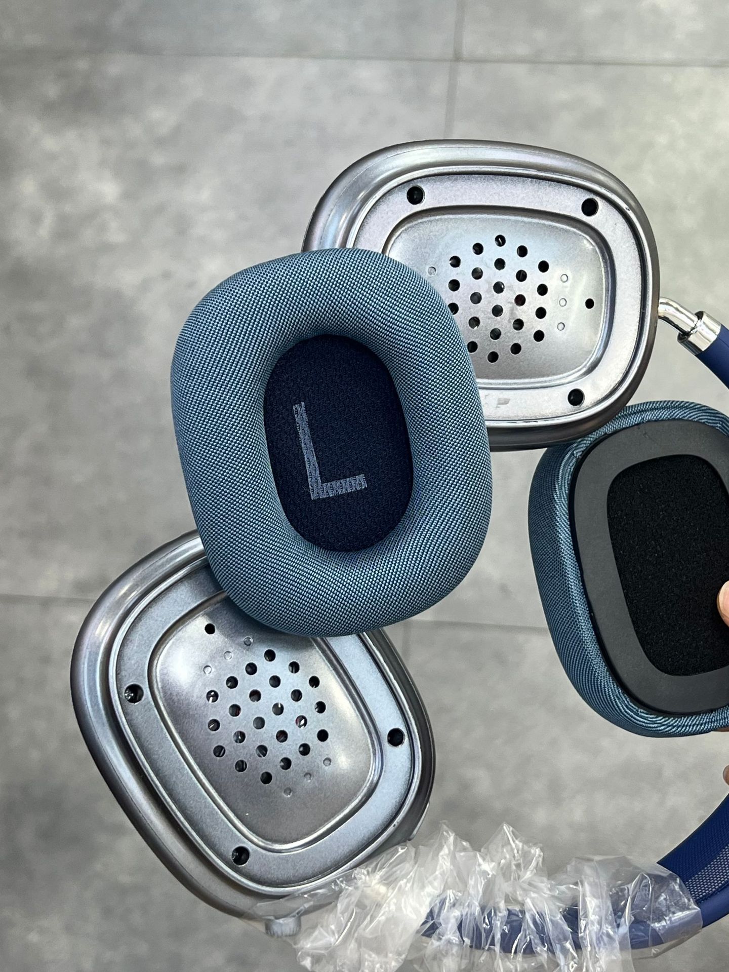 Comercio exterior P9MAX auriculares inalámbricos Bluetooth montados en la cabeza de tamaño mediano orejeras magnéticas con ventana emergente auriculares deportivos Bluetooth